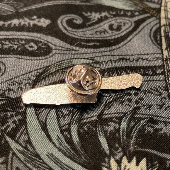 Killing It Pin - Picture 2 of 2